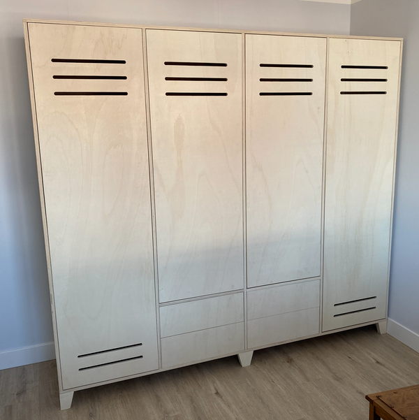 Underlayment Kledingkast met 4 Deuren en 4 Lades